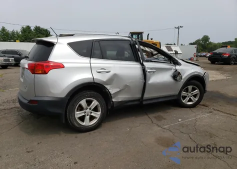 2014 Toyota Rav4 Xle from USA, damaged, VIN 2T3RFREV6EW158019